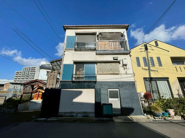 Amagasaki, Hyogo property