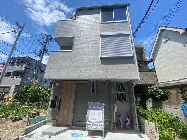 アットホーム 葛飾区 宝町２丁目 堀切菖蒲園駅 3階建 ２ｓｌｄｋ 葛飾区の新築一戸建て 提供元 株 家もん 一軒家 家 の購入