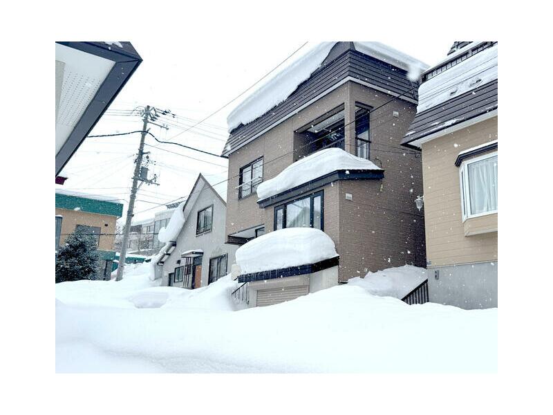 Otaru City, Wakatake-cho (Otaru Chikko Station), 2 stories above ground and 1 basement, 4LDK