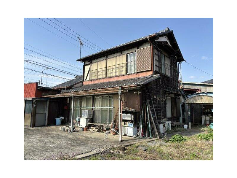 Nakada, Koga City (Kurihashi Station) 2-story building 5DK