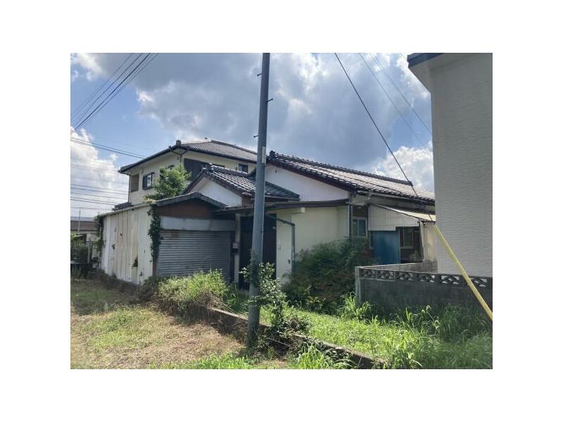 Kubohara-cho, Miyakonojo City (Isoichi Station), single-story building, 4DK