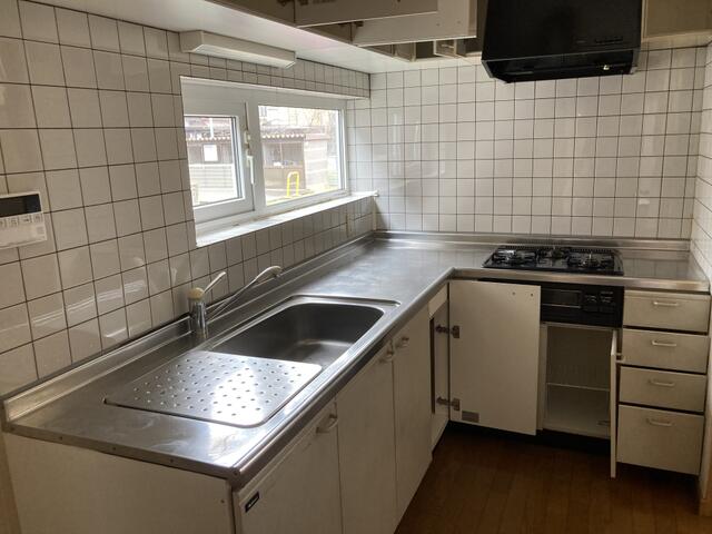 アットホーム 砺波市 柳瀬 油田駅 2階建 ４ｌｄｋ 砺波市の中古一戸建て 提供元 中部地所 一軒家 家の購入