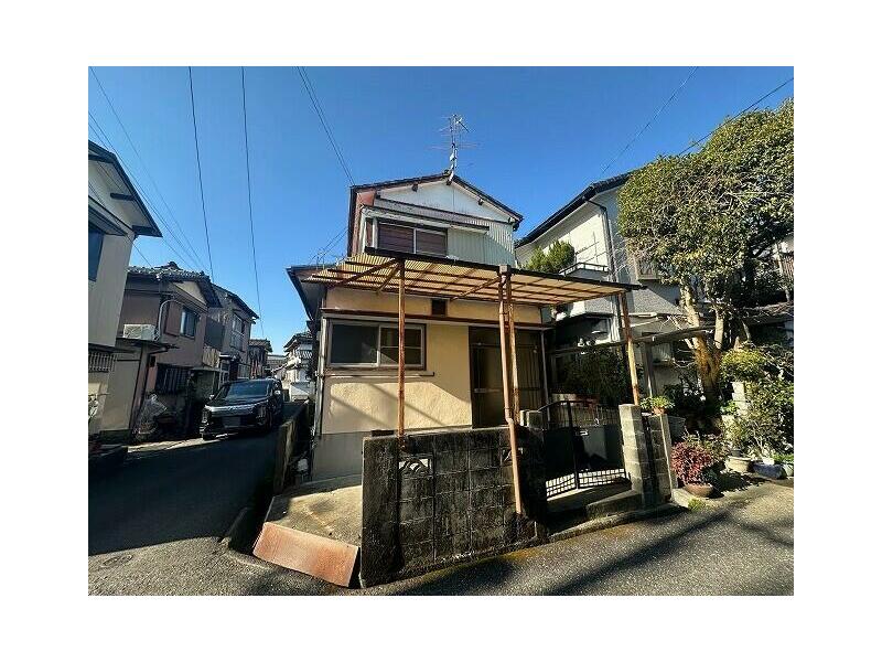 Kochi City, Minamimanba (Enkyoji-guchi Station) 2-story 3DK