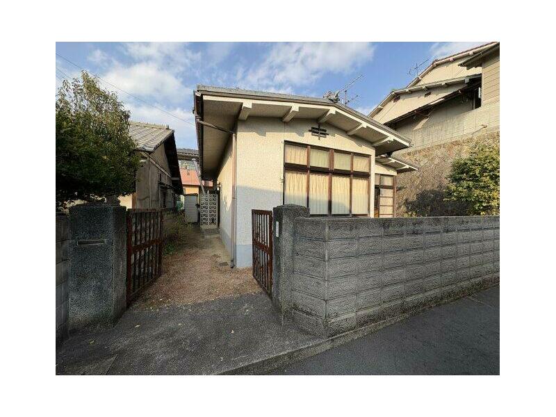 Onomichi City Mukohigashi Town (Onomichi Station) 2-story 5DK