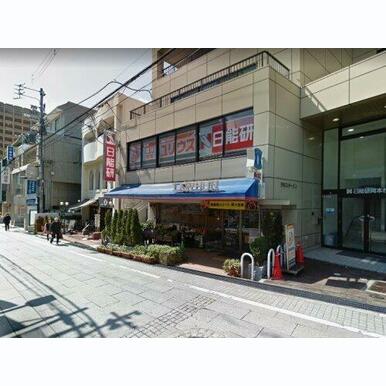 ローソン 神戸岡本坂店 距離:605m