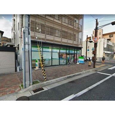 ファミリーマート 東灘岡本橋店 距離：791m