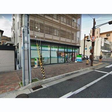 ファミリーマート 東灘岡本橋店 距離:791m
