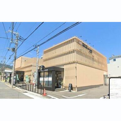 JA兵庫六甲 ファーマーズマーケット マチマルシェ御影 距離:318m