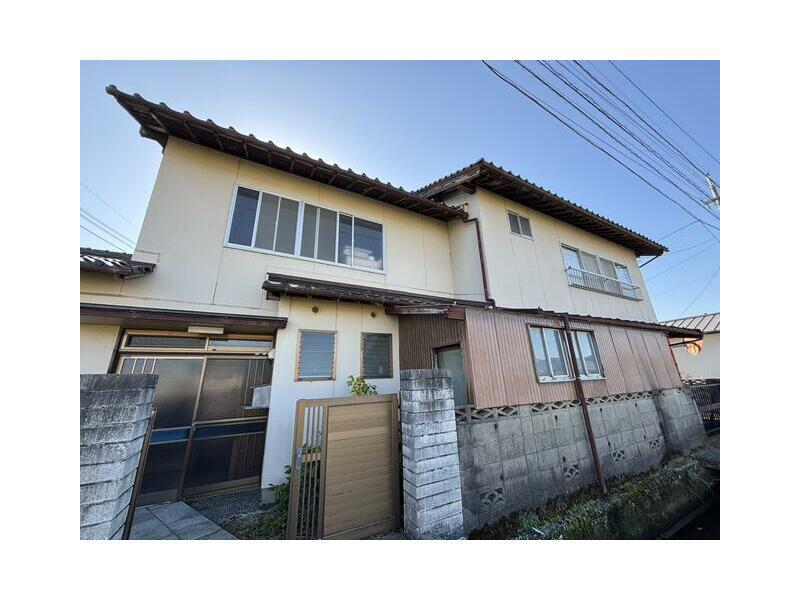 Izumo-shi, Izumo-shinzaki-cho 2-chome (Otsucho Sta.) 2F 9SK

10,300,000 yen