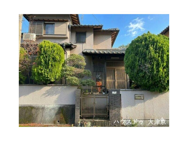 Otsu City, Inabadai (Oiwake Station) 2-story building, 6DK