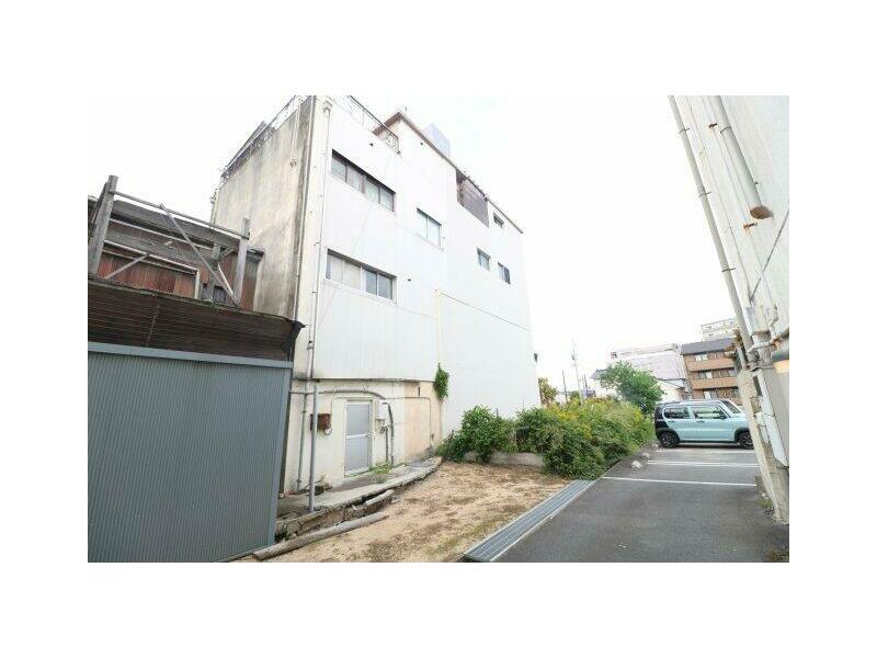 Ube City, Chuo-cho 2-chome (Ube Shinkawa Station) 4-story 14K