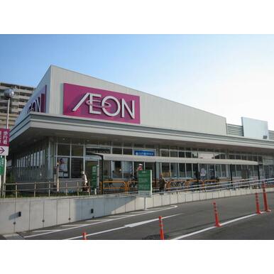 マックスバリュ徳川明倫店 距離：635m