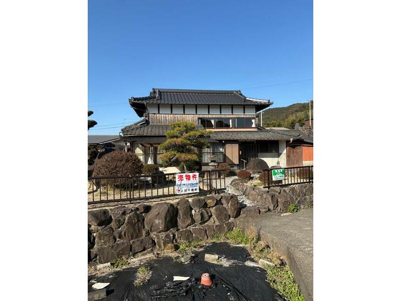 Takeo City, Tachibanacho Oaza Katashiro (Takeo Onsen Station) 2-story building 6DK