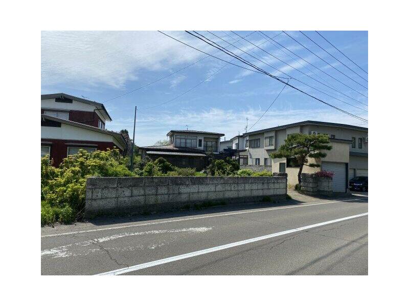 40-minute walk from JR Uetsu Main Line "Shin'ya" Station [Bus available] Bus 15 minutes to Bus Stop Shin'ya Toyomachi Kamicho, 5-minute walk