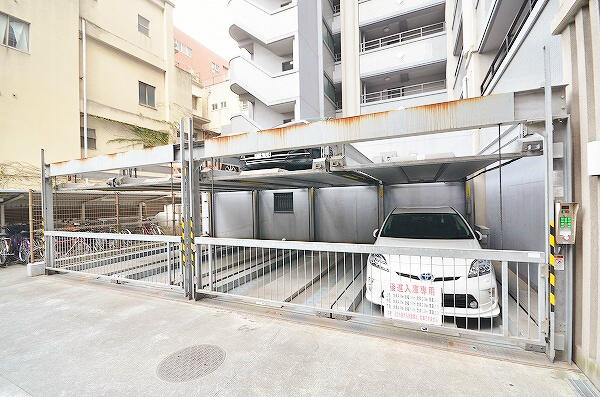 アットホーム ロイヤルセンタービル 203 1ldk 提供元 有 アイユーホーム 小倉店 北九州市小倉北区の賃貸マンション アットホーム ロイヤルセンタービル 203 1ldk 提供元 有 アイユーホーム 小倉店 北九州市小倉北区の賃貸マンション