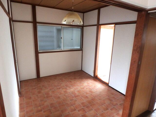 松山市 清住２丁目 2階建 ３ＤＫ 450万円