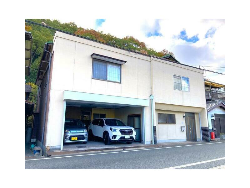Asakuchi City, Kamogata Town, Kamogata (Kamogata Station) 2-story building 9SDK