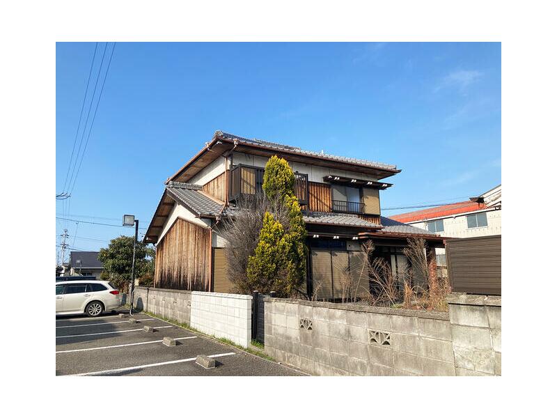 2F 6DK in Sakuragi-cho, Niihama-shi, Tokyo

5,800,000 yen