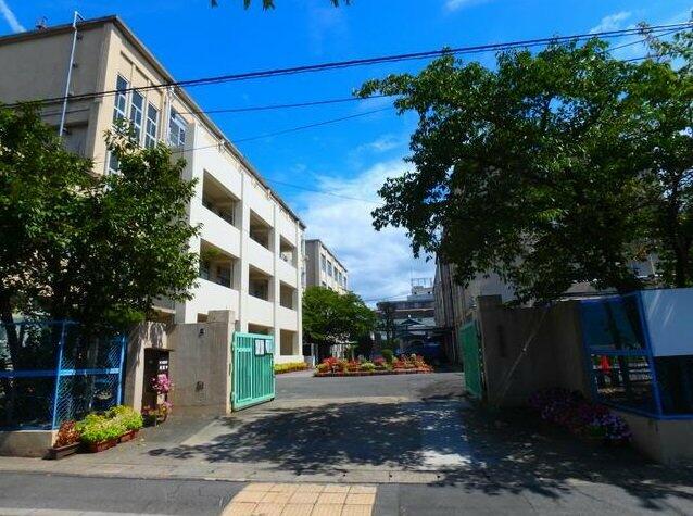 アットホーム 京都市伏見区 横大路下三栖山殿 中書島駅 3階建 4ldk 京都市伏見区の新築一戸建て 提供元 株 ゆいホーム 一軒家 家の購入 アットホーム 京都市伏見区 横大路下三栖山殿 中書島駅 3階建 4ldk 京都市伏見区の新築一戸建て 提供元 株 ゆいホーム 一軒家 家の購入