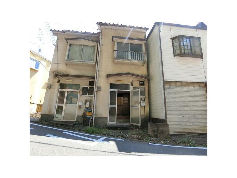 Kyoto City, Higashiyama Ward, Imakumano Minami Hiyoshicho (Tofukuji Station) 2-story building, 3K
