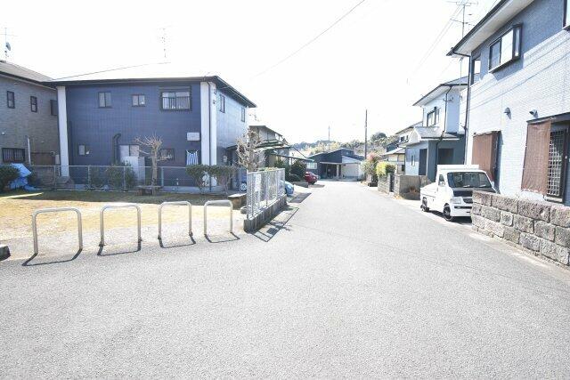 アットホーム】鹿児島市 春山町 2階建 5LDK[1124591005 アットホーム】鹿児島市 春山町 2階建 5LDK[1124591005