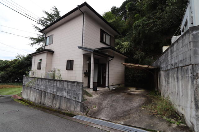 アットホーム 姫路市 安富町安志 2階建 ３ｄｋ 姫路市の中古一戸建て 提供元 前田不動産 一軒家 家の購入