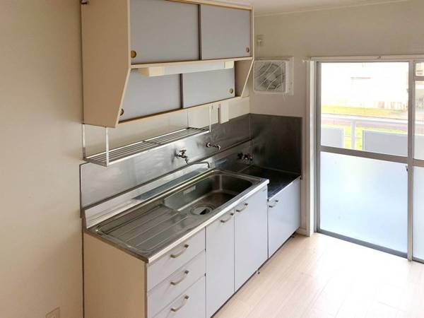 apartment 八幡町稲成