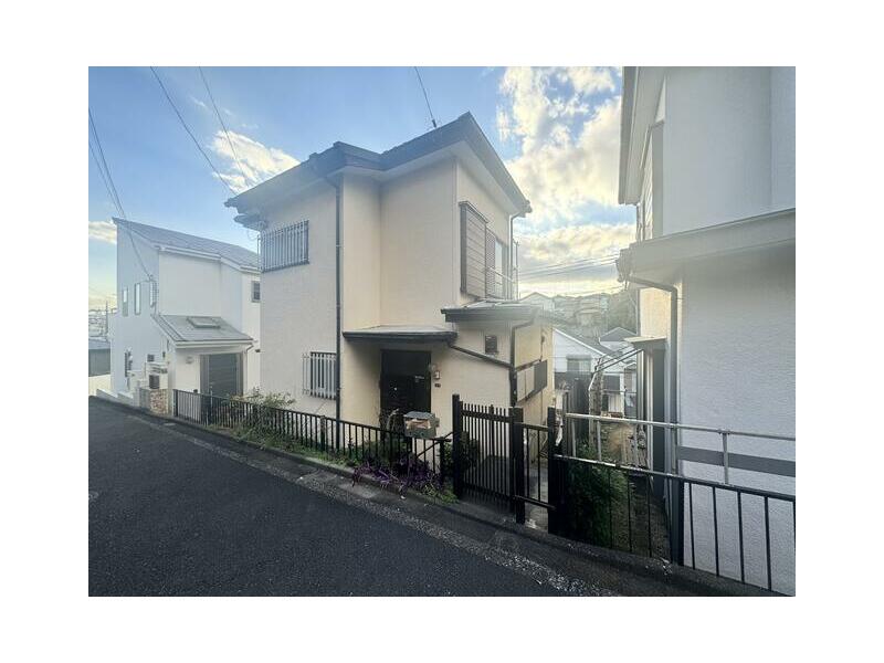 Yokohama City, Totsuka Ward, Hirado 2-chome (Higashi-Totsuka Station) 2-story 3DK