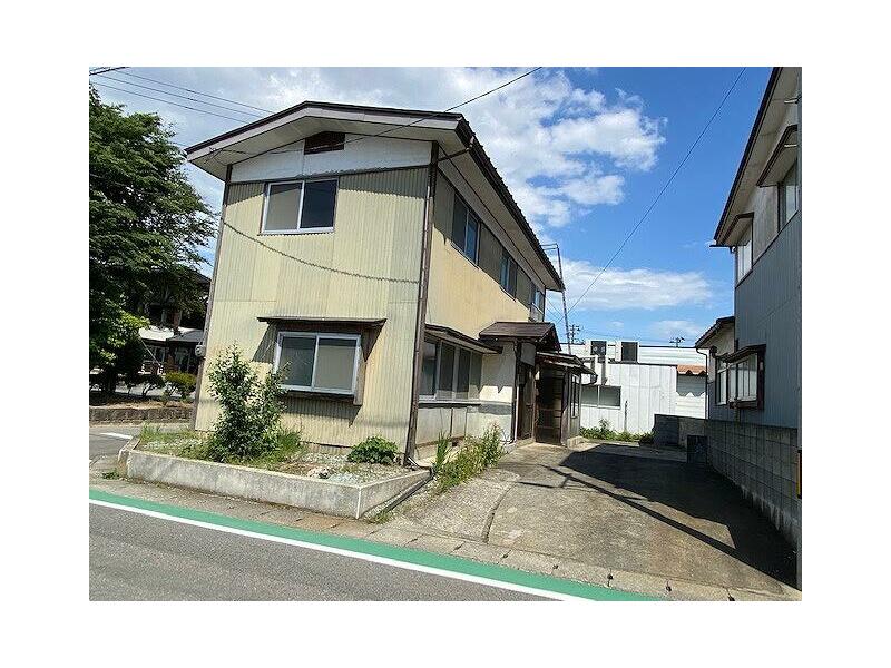 Sagae City, Motomachi 1-chome (Sagae Station) 2-story 5DK