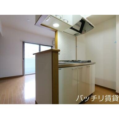 画像は別号室タイプの為、現状を優先致します。