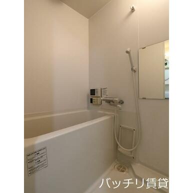 画像は別号室タイプの為、現状を優先致します。