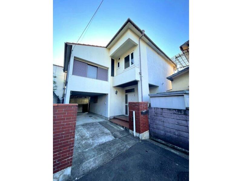 Takamatsu City, Kitamachi (Rindo Station) Two-story building 4SLDK