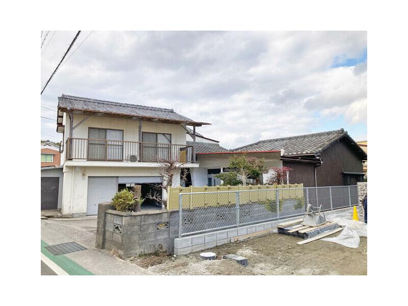 Kitsuki City, Oaza Kitsuki Kitahama (Kitsuki Station) 2-story 7SK