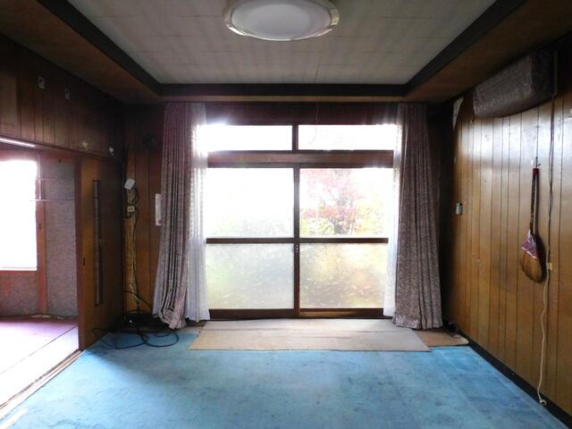 河東郡上士幌町 字上士幌東2線(帯広駅) 2階建 4LDK 5