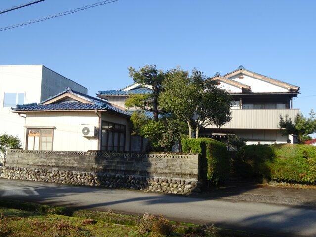 アットホーム 富山市 婦中町中島 千里駅 2階建 ９ｄｋ 富山市の中古一戸建て 提供元 株 ビルト 不動産部 一軒家 家の購入