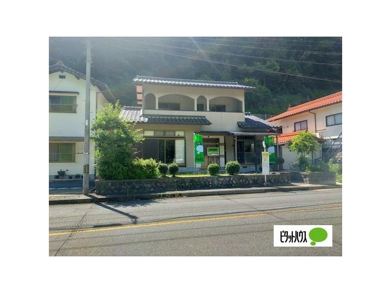 Iwakuni City, Mikawa-cho Minami Kusa (Negasa Station) 2-story 5DK