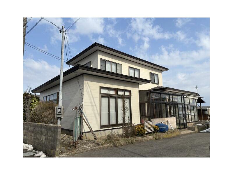 November 1997 (28 years and 4 months old)