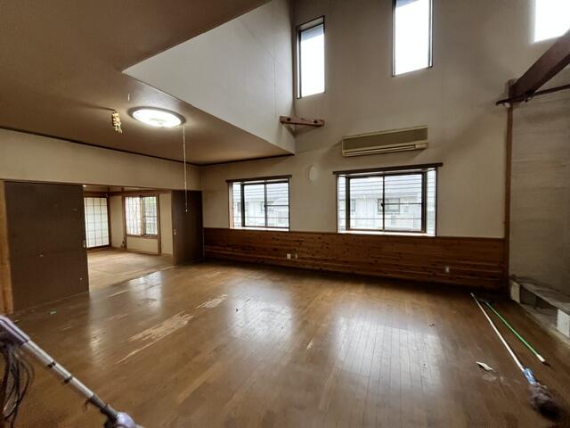 Minamiuonuma District, Yuzawa Town, Oaza Kandatsu (near Echigo-Yuzawa Station) 3-story building, 5LDK &mdash; photo 3