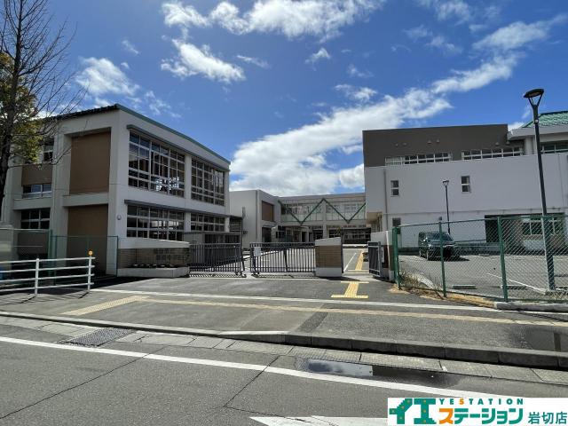 岩切 中学校