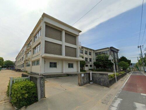 アットホーム 徳島市 国府町中 府中駅 2階建 3ldk 徳島市の新築一戸建て 提供元 lixil不動産ショップ 山田電建 株 徳島末広店 一軒家 家の購入 アットホーム 徳島市 国府町中 府中駅 2階建 3ldk 徳島市の新築一戸建て 提供元 lixil不動産ショップ 山田電建 株 徳島末広店 一軒家 家の購入