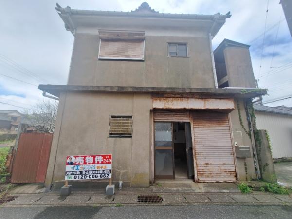 Cheap house for sale in Choshi, Chiba