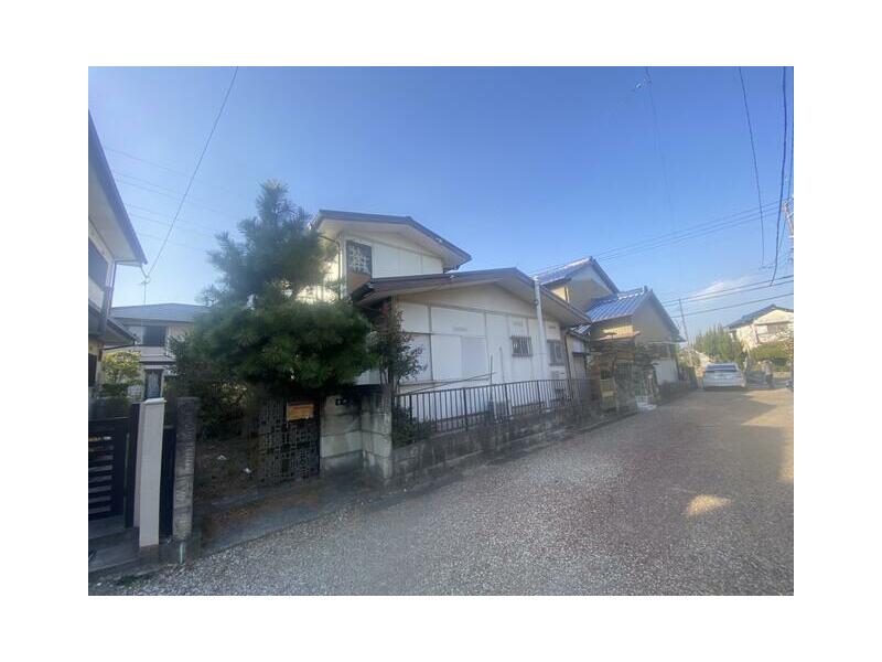 Tsushima City, Yamato-cho 2-chome (Tsushima Station) 2-story building 4DK