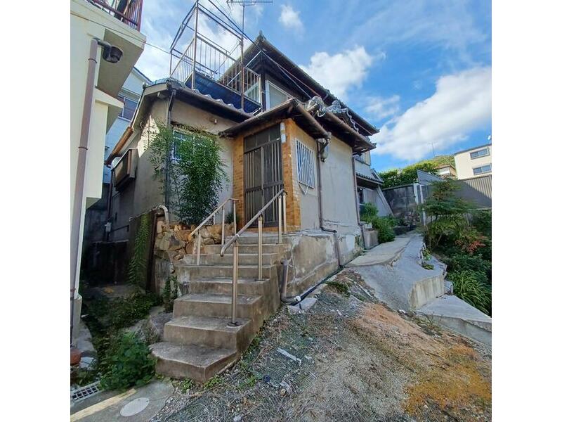 2-story building with 5DK in Meisenji-cho 2-chome, Nagata-ku, Kobe City (Nagata Station)