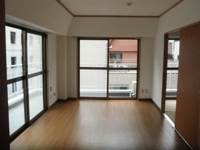 アットホーム 半田ビル 502 2dk 提供元 五島屋商事 株 中央区の賃貸マンション アットホーム 半田ビル 502 2dk 提供元 五島屋商事 株 中央区の賃貸マンション