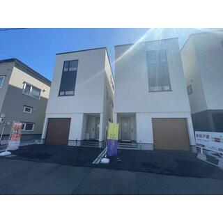 札幌市中央区 南三十条西１１丁目 （石山通駅 ） 3階建 4LDK