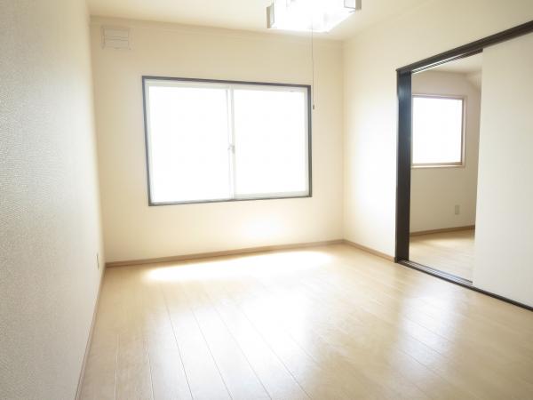 アットホーム 旭川市 亀吉一条2丁目 旭川駅 2階建 4sldk 旭川市の中古一戸建て 提供元 株 カチタス 旭川 店 一軒家 家の購入
