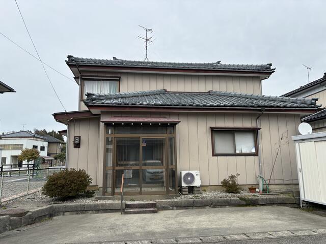 Cheap house for sale in Tagami, Niigata