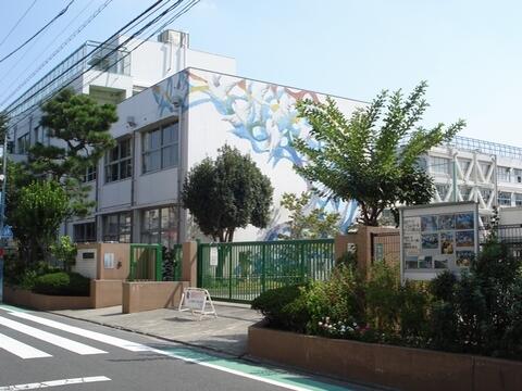 アットホーム 第２上野毛マープル松原 １０２ ４ｌｄｋ 提供元 東急リバブル 株 二子玉川 センター 賃貸 世田谷区の賃貸マンション