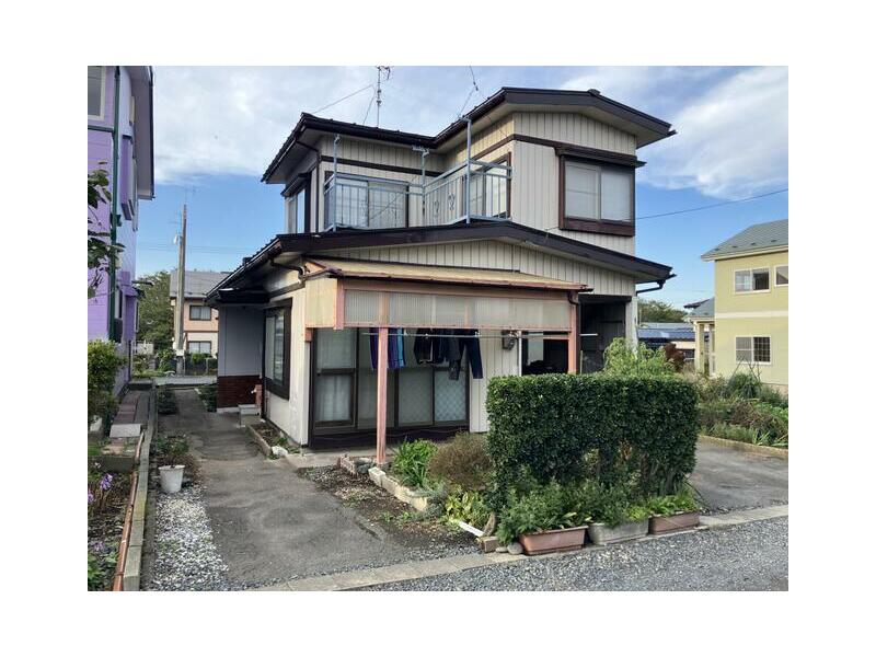 Hachinohe-shi, Hachinohe Oaza-Samemachi Aza-Nishikozawa (Shark station) 2F 5DK

2,800,000 yen