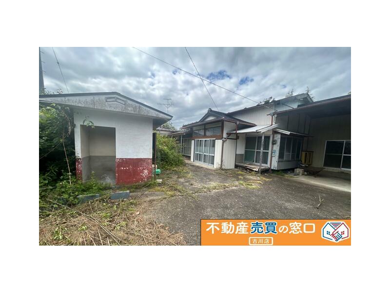 Aza Shibajiri, Houe Niida, Nakada-cho, Tome-shi, Tome (Mitakudo Sta.) Single story house, 5SDK

1,780,000 yen